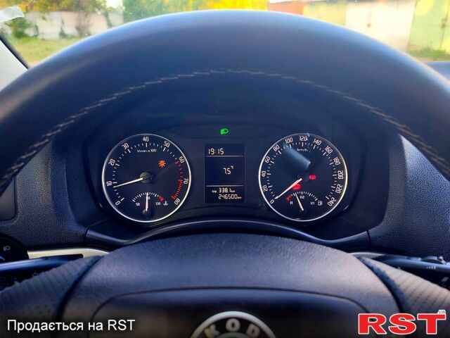 Сірий Шкода Октавія, об'ємом двигуна 1.8 л та пробігом 246 тис. км за 7500 $, фото 5 на Automoto.ua