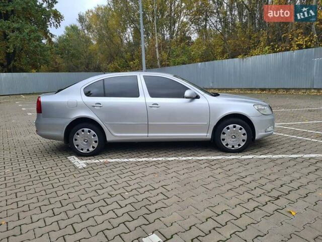 Серый Шкода Октавия, объемом двигателя 1.8 л и пробегом 165 тыс. км за 6700 $, фото 3 на Automoto.ua