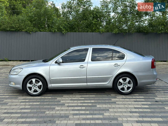 Сірий Шкода Октавія, об'ємом двигуна 1.6 л та пробігом 307 тис. км за 7500 $, фото 9 на Automoto.ua
