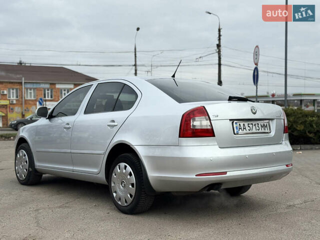 Серый Шкода Октавия, объемом двигателя 1.8 л и пробегом 166 тыс. км за 7300 $, фото 4 на Automoto.ua