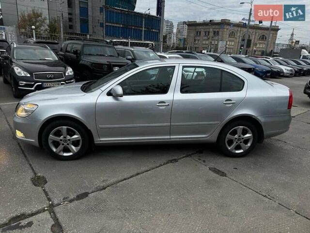 Серый Шкода Октавия, объемом двигателя 1.8 л и пробегом 142 тыс. км за 8690 $, фото 3 на Automoto.ua