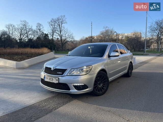 Серый Шкода Октавия, объемом двигателя 1.8 л и пробегом 204 тыс. км за 8500 $, фото 4 на Automoto.ua