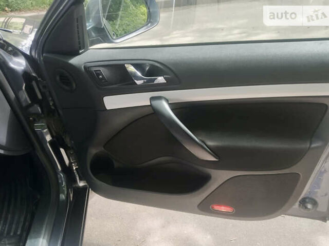 Сірий Шкода Октавія, об'ємом двигуна 1.8 л та пробігом 345 тис. км за 7600 $, фото 22 на Automoto.ua
