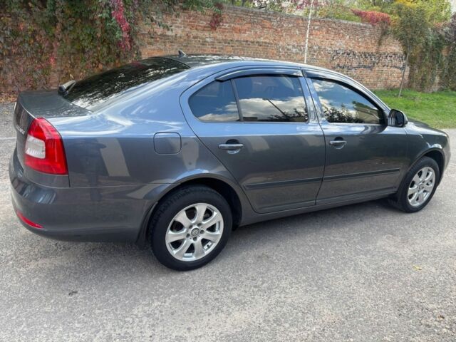 Серый Шкода Октавия, объемом двигателя 1.8 л и пробегом 180 тыс. км за 7100 $, фото 3 на Automoto.ua