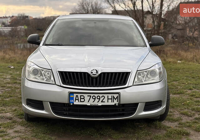 Серый Шкода Октавия, объемом двигателя 1.6 л и пробегом 202 тыс. км за 7700 $, фото 6 на Automoto.ua