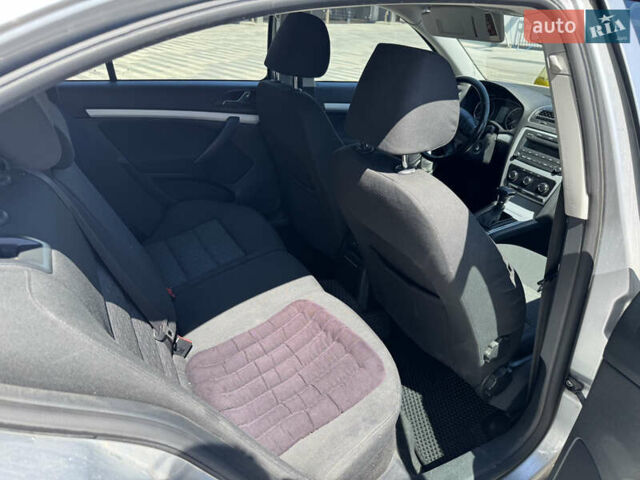 Сірий Шкода Октавія, об'ємом двигуна 1.6 л та пробігом 306 тис. км за 7900 $, фото 9 на Automoto.ua