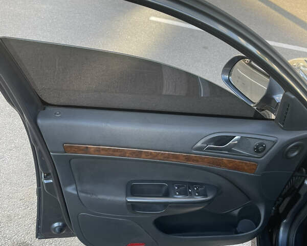 Серый Шкода Октавия, объемом двигателя 1.8 л и пробегом 283 тыс. км за 7400 $, фото 13 на Automoto.ua