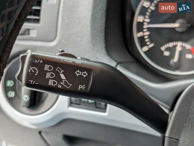 Серый Шкода Октавия, объемом двигателя 1.6 л и пробегом 306 тыс. км за 7850 $, фото 62 на Automoto.ua