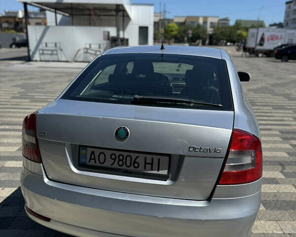 Сірий Шкода Октавія, об'ємом двигуна 1.6 л та пробігом 306 тис. км за 7900 $, фото 3 на Automoto.ua