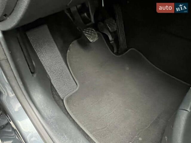 Серый Шкода Октавия, объемом двигателя 1.8 л и пробегом 212 тыс. км за 9333 $, фото 28 на Automoto.ua