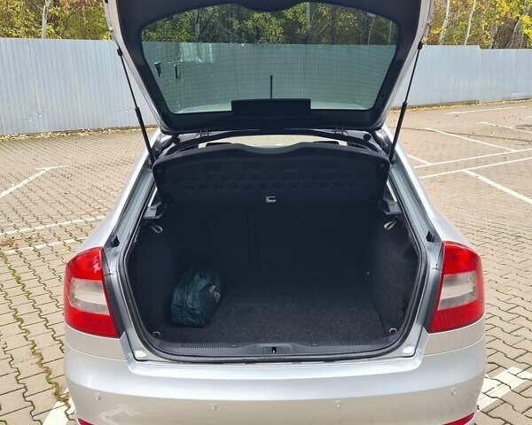 Серый Шкода Октавия, объемом двигателя 1.8 л и пробегом 165 тыс. км за 6700 $, фото 20 на Automoto.ua