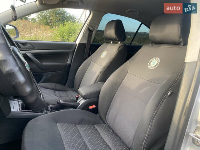 Сірий Шкода Октавія, об'ємом двигуна 1.6 л та пробігом 287 тис. км за 7500 $, фото 9 на Automoto.ua