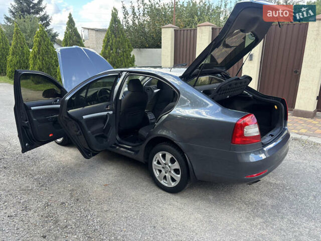 Шкода Октавия 2011 в Запорожье на Automoto.ua Серый Шкода Октавия, объемом двигателя 1.8 л и пробегом 180 тыс. км за 7100 $, фото 17 на Automoto.ua