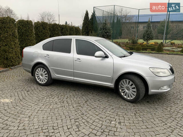 Серый Шкода Октавия, объемом двигателя 1.97 л и пробегом 261 тыс. км за 8200 $, фото 2 на Automoto.ua
