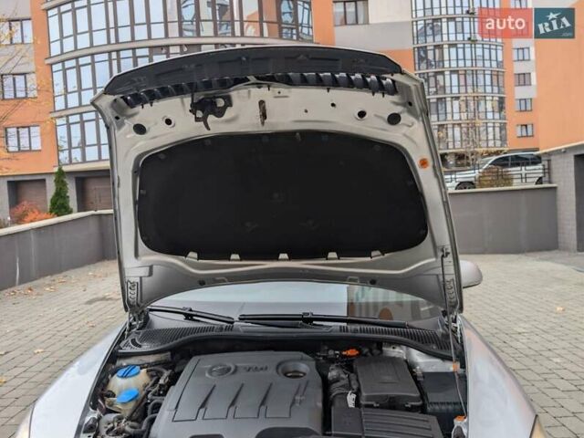 Серый Шкода Октавия, объемом двигателя 1.6 л и пробегом 306 тыс. км за 7850 $, фото 24 на Automoto.ua