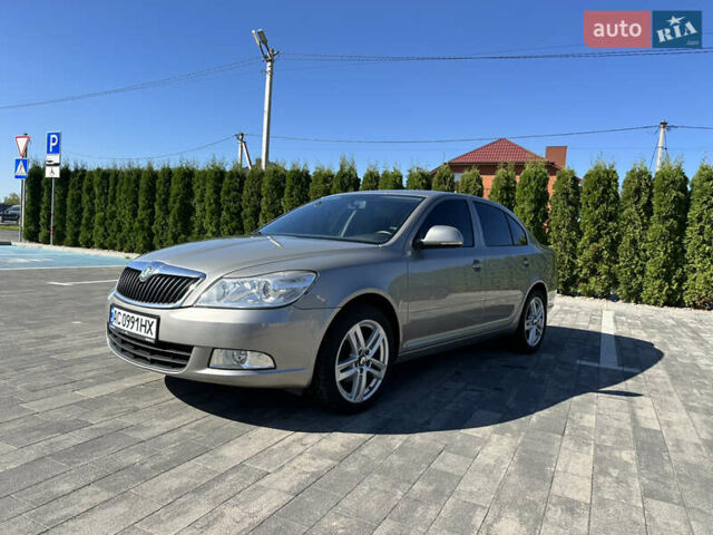 Серый Шкода Октавия, объемом двигателя 1.6 л и пробегом 241 тыс. км за 8200 $, фото 9 на Automoto.ua