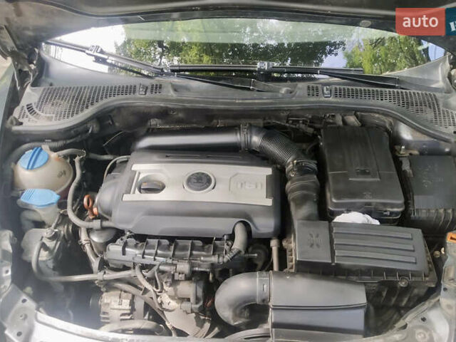 Сірий Шкода Октавія, об'ємом двигуна 1.8 л та пробігом 345 тис. км за 7600 $, фото 17 на Automoto.ua