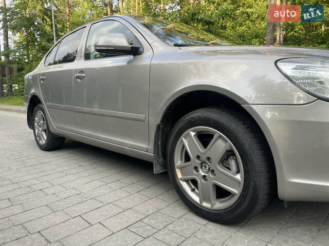 Серый Шкода Октавия, объемом двигателя 1.8 л и пробегом 185 тыс. км за 7600 $, фото 14 на Automoto.ua