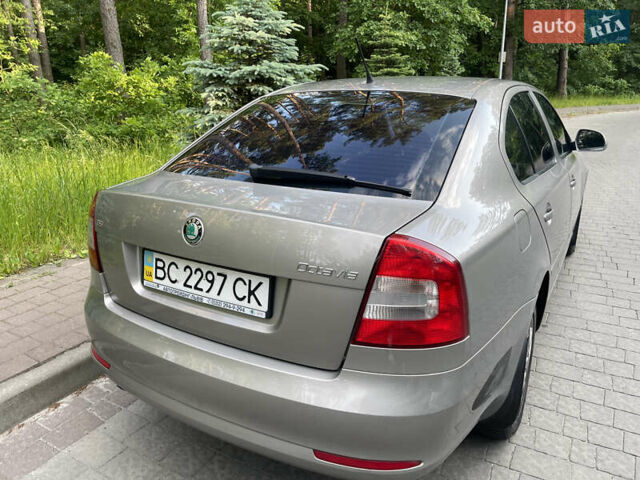 Серый Шкода Октавия, объемом двигателя 1.8 л и пробегом 185 тыс. км за 7600 $, фото 19 на Automoto.ua