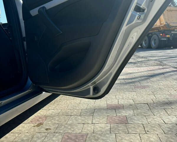 Сірий Шкода Октавія, об'ємом двигуна 1.6 л та пробігом 314 тис. км за 7250 $, фото 29 на Automoto.ua