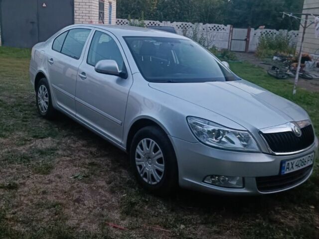 Сірий Шкода Октавія, об'ємом двигуна 0 л та пробігом 253 тис. км за 7089 $, фото 2 на Automoto.ua