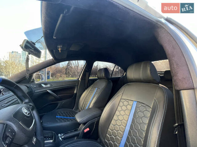 Серый Шкода Октавия, объемом двигателя 1.8 л и пробегом 204 тыс. км за 8500 $, фото 17 на Automoto.ua