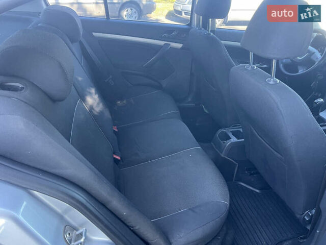 Серый Шкода Октавия, объемом двигателя 1.8 л и пробегом 215 тыс. км за 6550 $, фото 17 на Automoto.ua