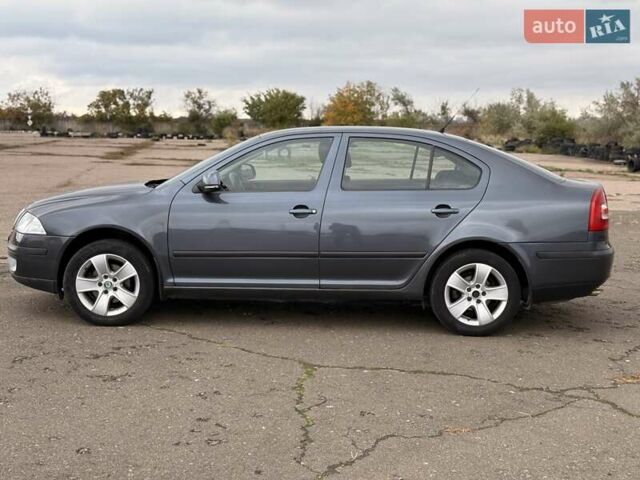 Серый Шкода Октавия, объемом двигателя 1.6 л и пробегом 301 тыс. км за 7500 $, фото 7 на Automoto.ua