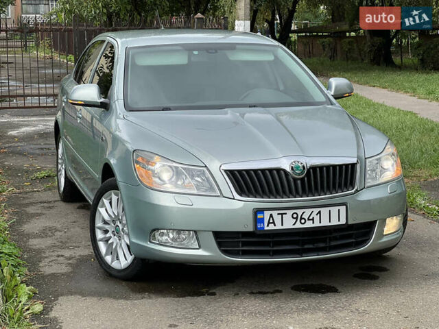 Сірий Шкода Октавія, об'ємом двигуна 1.97 л та пробігом 273 тис. км за 10799 $, фото 8 на Automoto.ua