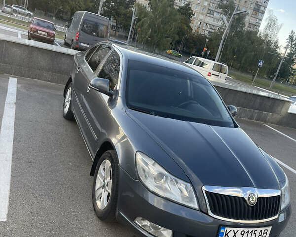 Серый Шкода Октавия, объемом двигателя 1.8 л и пробегом 283 тыс. км за 7400 $, фото 10 на Automoto.ua