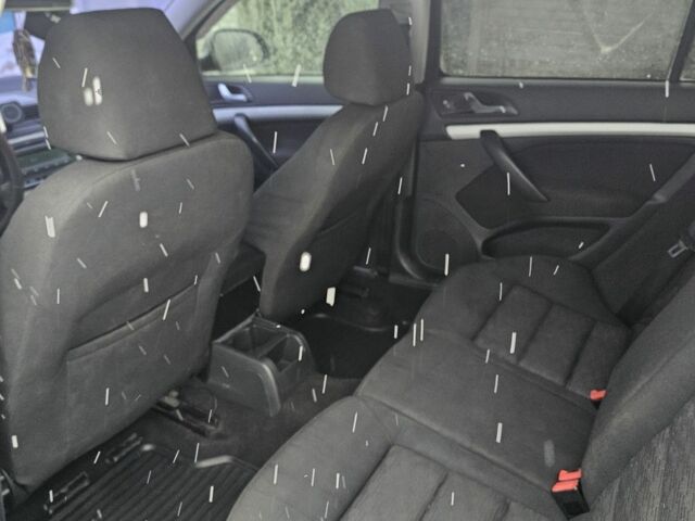 Сірий Шкода Октавія, об'ємом двигуна 1.6 л та пробігом 285 тис. км за 9000 $, фото 5 на Automoto.ua
