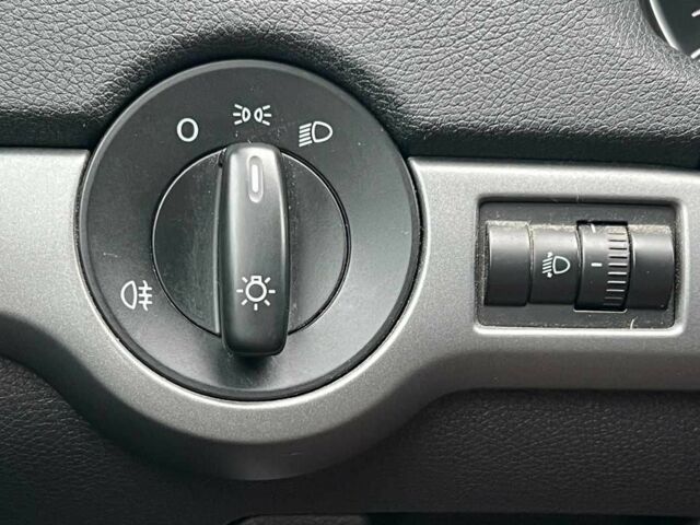 Сірий Шкода Октавія, об'ємом двигуна 1.4 л та пробігом 219 тис. км за 6999 $, фото 14 на Automoto.ua