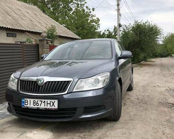 Сірий Шкода Октавія, об'ємом двигуна 1.6 л та пробігом 310 тис. км за 7500 $, фото 2 на Automoto.ua