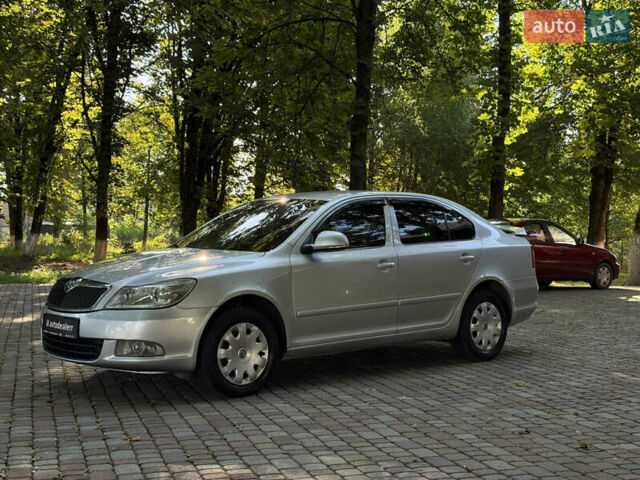 Сірий Шкода Октавія, об'ємом двигуна 2 л та пробігом 254 тис. км за 8400 $, фото 13 на Automoto.ua