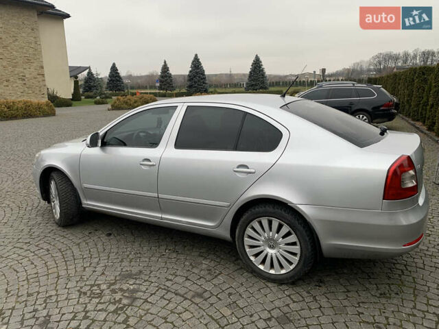 Серый Шкода Октавия, объемом двигателя 1.97 л и пробегом 261 тыс. км за 8200 $, фото 6 на Automoto.ua