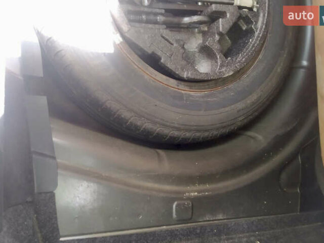 Сірий Шкода Октавія, об'ємом двигуна 1.8 л та пробігом 345 тис. км за 7600 $, фото 12 на Automoto.ua