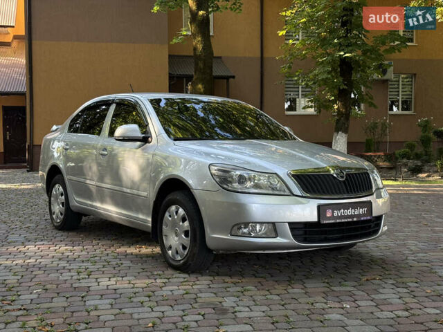 Сірий Шкода Октавія, об'ємом двигуна 2 л та пробігом 254 тис. км за 8400 $, фото 9 на Automoto.ua
