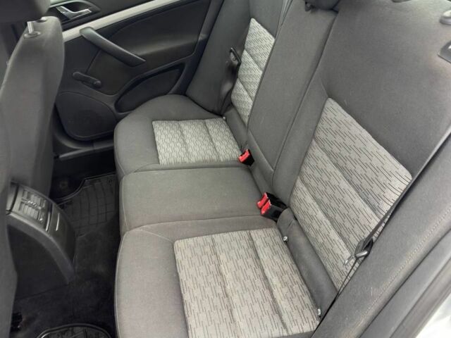 Серый Шкода Октавия, объемом двигателя 0 л и пробегом 190 тыс. км за 6750 $, фото 7 на Automoto.ua