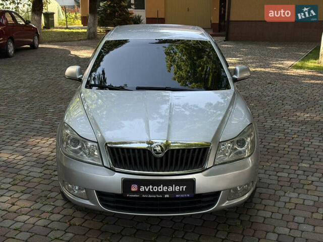 Сірий Шкода Октавія, об'ємом двигуна 2 л та пробігом 254 тис. км за 8400 $, фото 11 на Automoto.ua