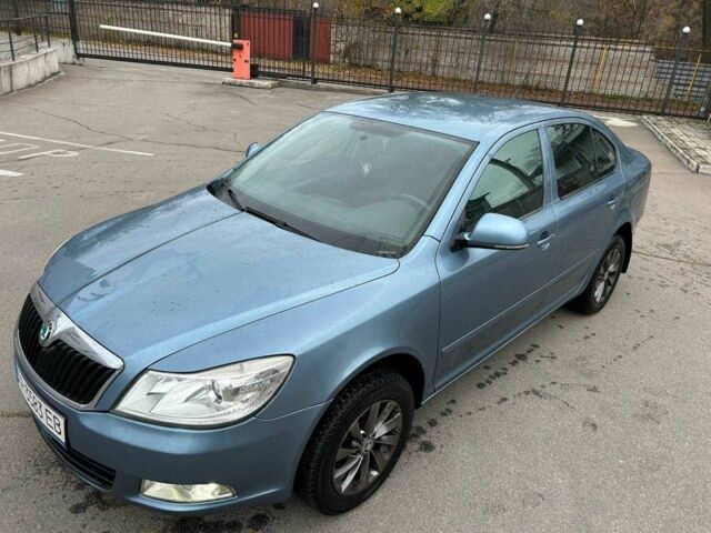 Сірий Шкода Октавія, об'ємом двигуна 2 л та пробігом 219 тис. км за 8900 $, фото 3 на Automoto.ua