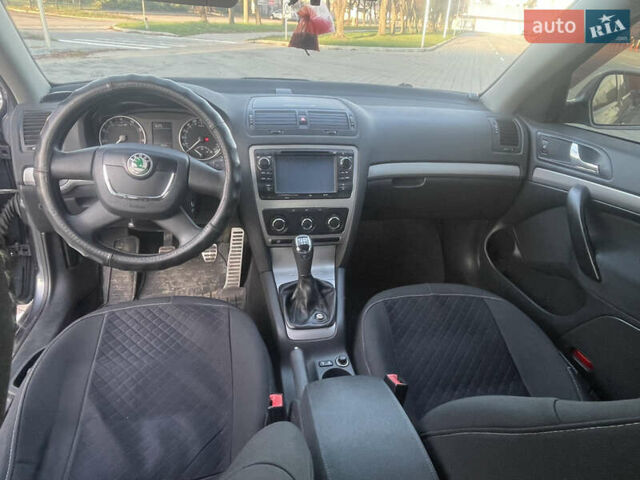 Сірий Шкода Октавія, об'ємом двигуна 1.6 л та пробігом 190 тис. км за 8700 $, фото 21 на Automoto.ua