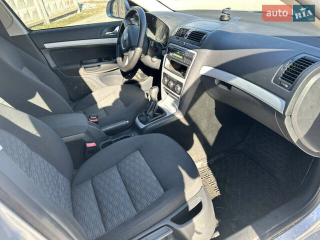 Серый Шкода Октавия, объемом двигателя 1.4 л и пробегом 208 тыс. км за 6800 $, фото 7 на Automoto.ua