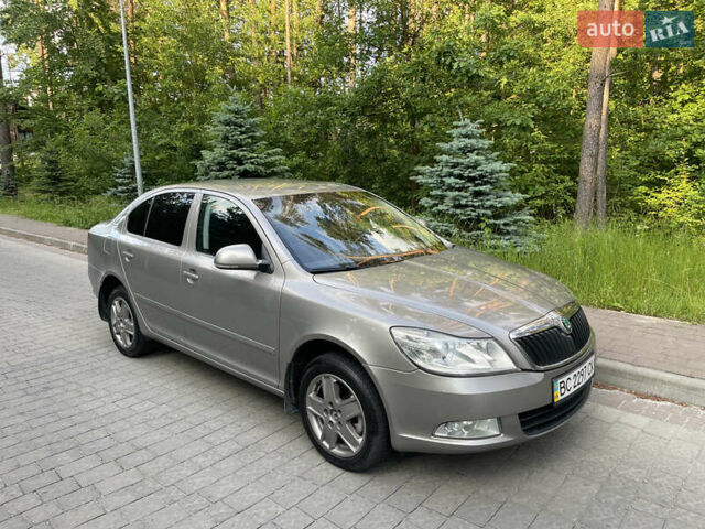 Серый Шкода Октавия, объемом двигателя 1.8 л и пробегом 185 тыс. км за 7600 $, фото 4 на Automoto.ua