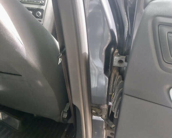 Сірий Шкода Октавія, об'ємом двигуна 1.8 л та пробігом 345 тис. км за 7600 $, фото 29 на Automoto.ua