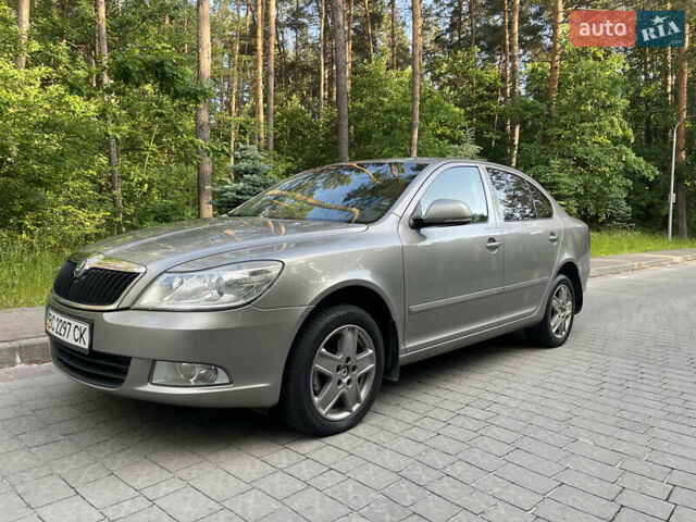 Серый Шкода Октавия, объемом двигателя 1.8 л и пробегом 185 тыс. км за 7600 $, фото 3 на Automoto.ua