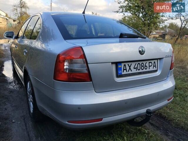 Серый Шкода Октавия, объемом двигателя 1.2 л и пробегом 255 тыс. км за 6000 $, фото 1 на Automoto.ua