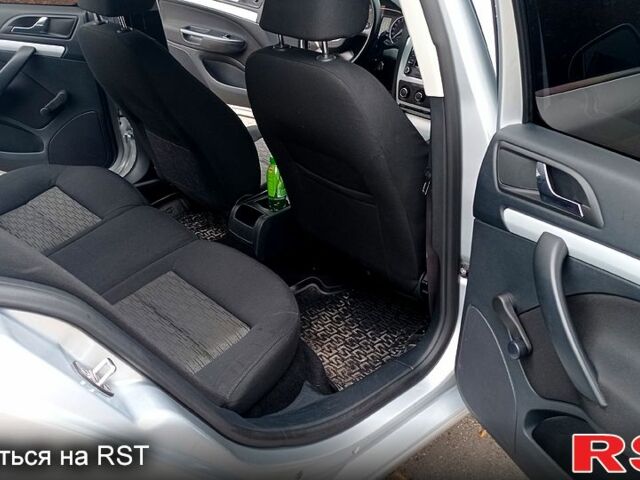 Серый Шкода Октавия, объемом двигателя 1.6 л и пробегом 168 тыс. км за 8100 $, фото 8 на Automoto.ua