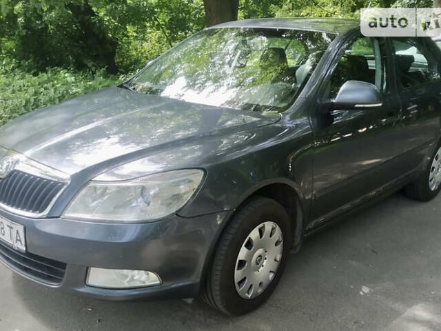 Сірий Шкода Октавія, об'ємом двигуна 1.8 л та пробігом 345 тис. км за 7600 $, фото 3 на Automoto.ua