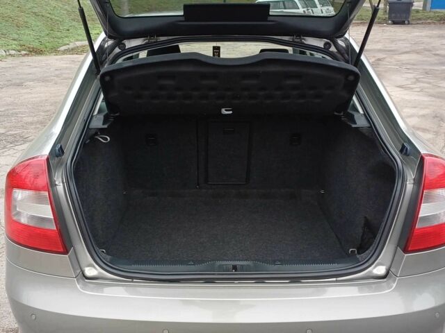 Сірий Шкода Октавія, об'ємом двигуна 1.4 л та пробігом 209 тис. км за 7800 $, фото 17 на Automoto.ua