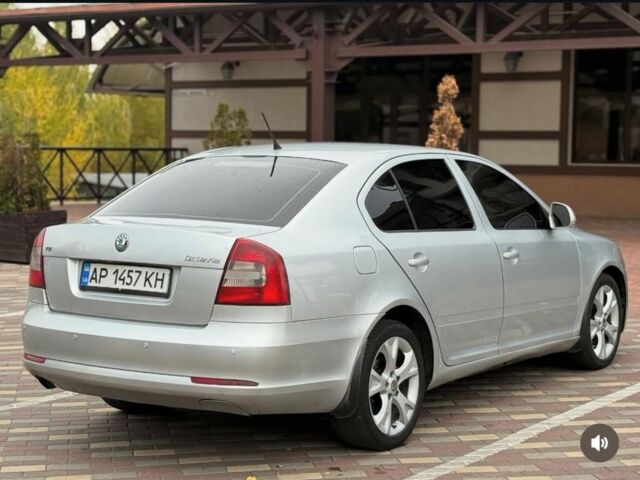 Серый Шкода Октавия, объемом двигателя 1.6 л и пробегом 300 тыс. км за 6100 $, фото 1 на Automoto.ua